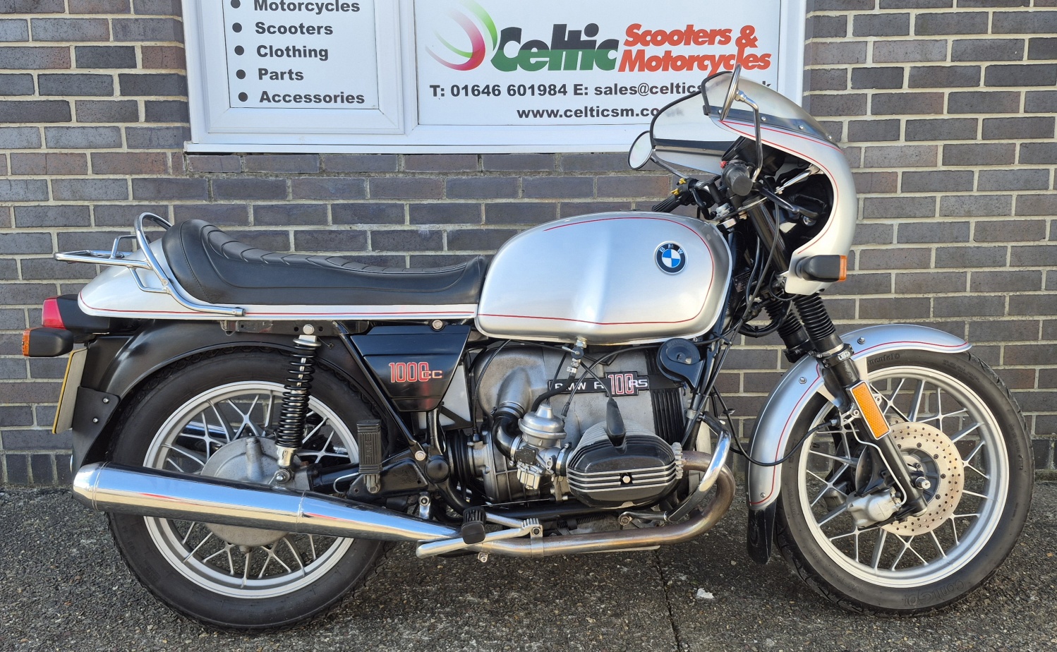 BMW  R100RS