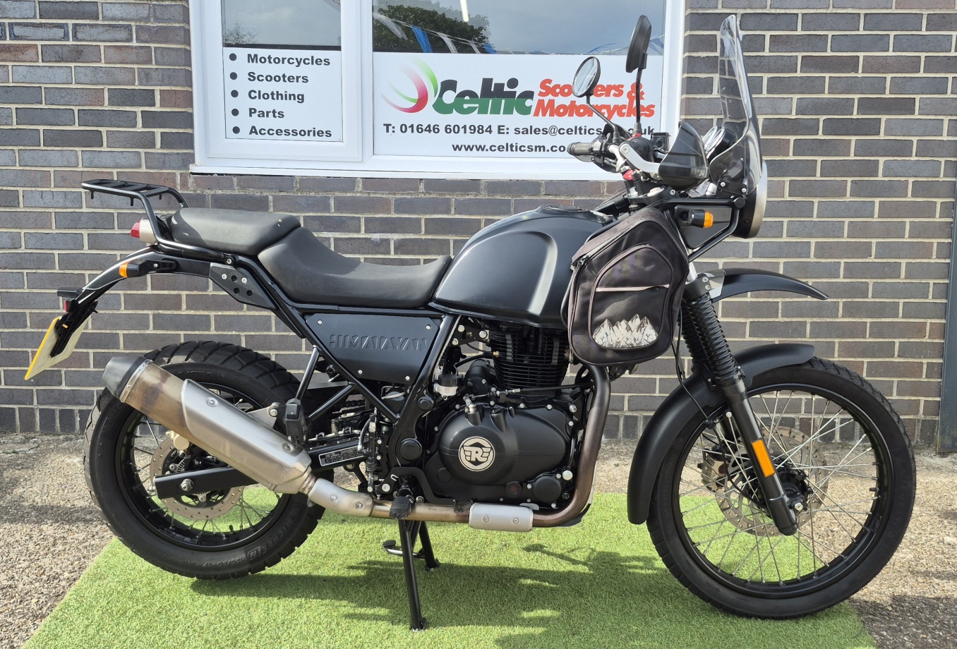 Royal Enfield Himalayan 411