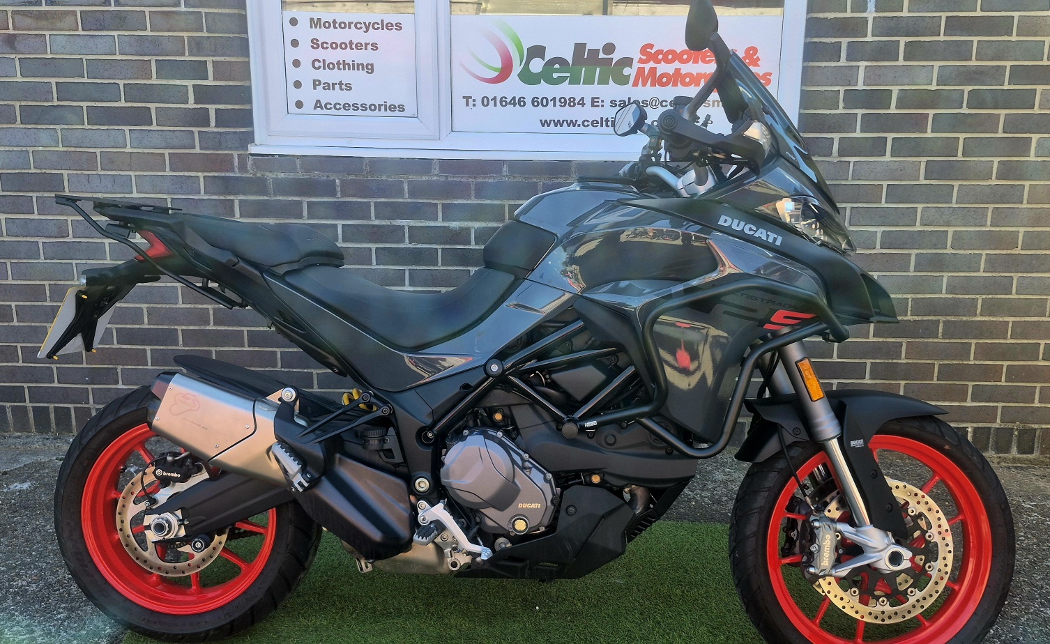 Ducati Multistrada V2S